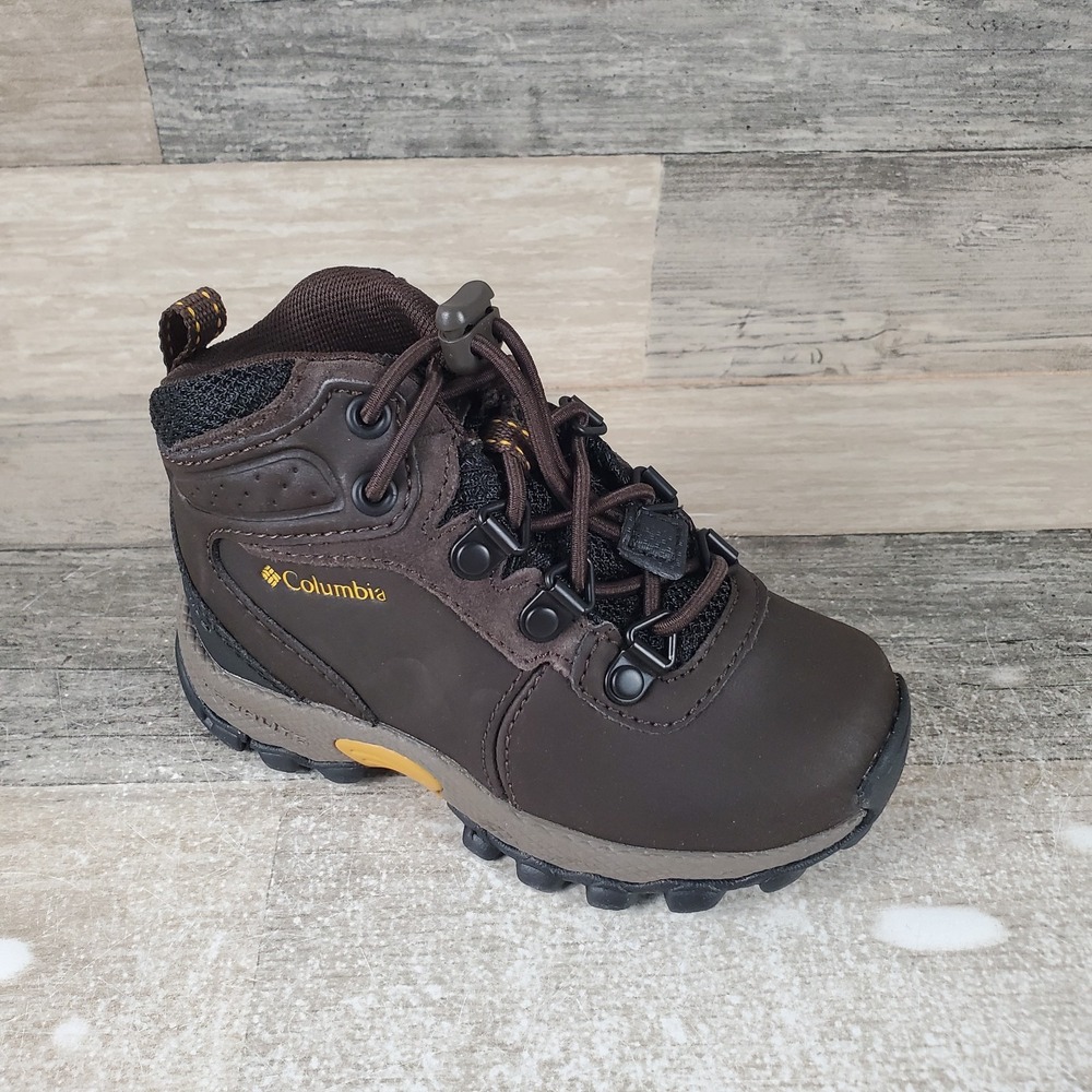 Columbia Newton Ridge Kids Hiking Shoes Sz 8 Cordovan Lace Up Mid Top Waterproof